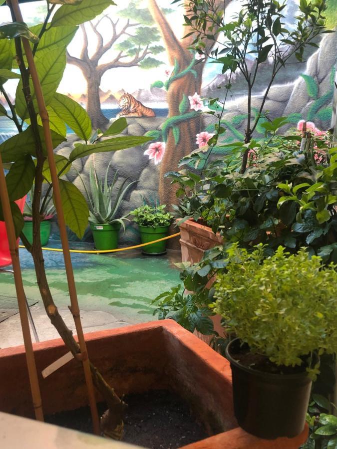 Zouglas App Guesthouse Limassol Bagian luar foto